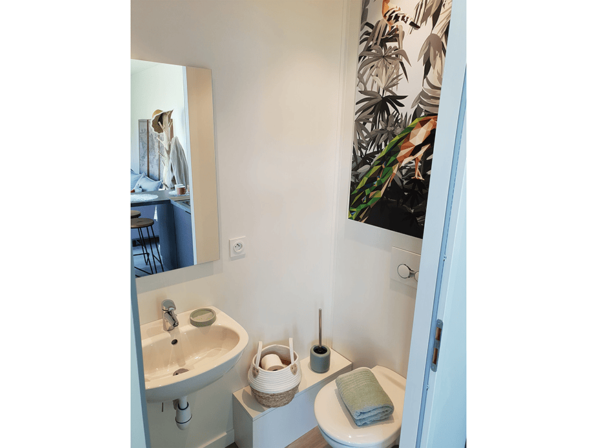 studio-de-jardin-15-m2-natibox-tiny-version-bureau-interieur-2_realisation