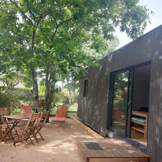 Natibox-Bordeaux-Nord_Logement-de-vacances-Natibox-Maxi_28-m_1