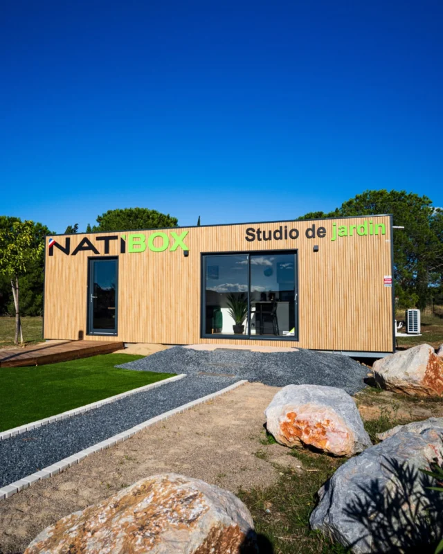 ✨ Nos showrooms Natibox sont notre plus belle vitrine ✨
Venez découvrir en vrai le concept du studio de jardin : design, confort & praticité réunis 🌿🏡

En image, le showroom de l'agence @natibox_perpignan 
📍 1 Rue James Watt, 66330 Cabestany
📞 06 86 06 25 05

Prenez RDV avec Sylvain, votre expert local, et imaginez votre futur projet ! 🚀